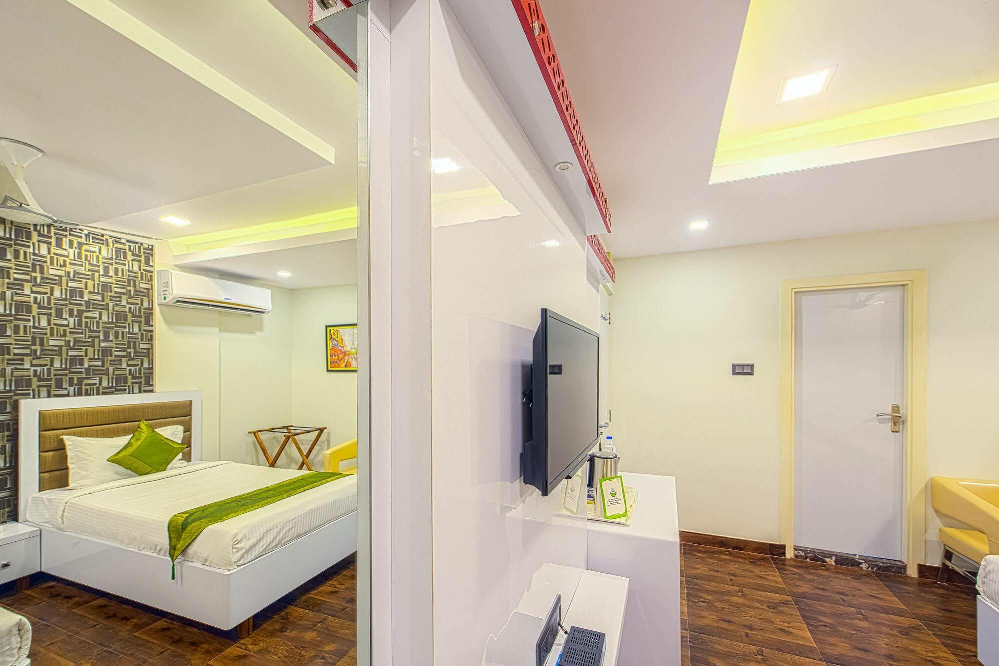 Treebo Orion Sapphire, Beck Bagan Hotel Kolkata